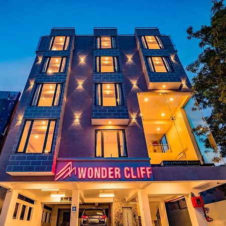 Hotel Wonder Cliff ウダイプル エクステリア 写真