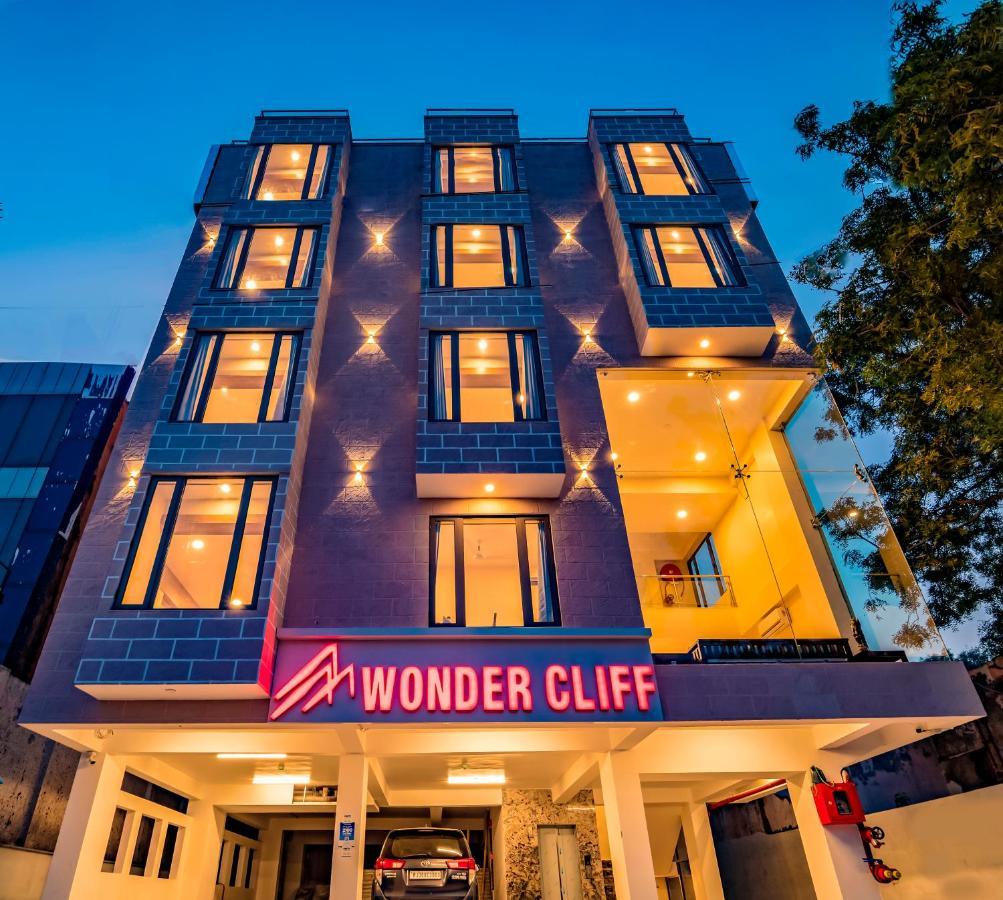 Hotel Wonder Cliff ウダイプル エクステリア 写真